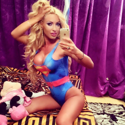 twistherpink: loredanabimbo:    Slutty Romanian blonde bimbo babe Loredana Chivu    Superslut :D 