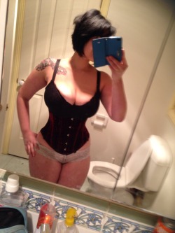 moniicow:  Special thanks to albertocus-deactivated20140810 for sending me this awesome corset from my wish list even if he’s deactivated his account :( or maybe his friends did it again as a joke ❤️❤️