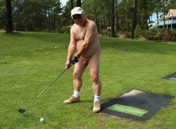stockymaturemales:  … and then play a golf game or two. Dave looks so hot outdoors!
