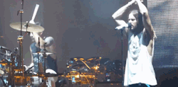 roma-mars-amor:  30 Seconds To Mars - End Of All Days LIVE The Woodlands (Houston) Tx. 9/5/14 [HD] 