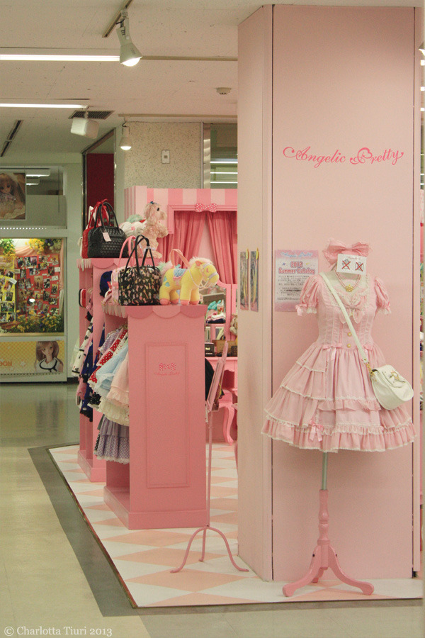 choconoke:  Pictures of some Angelic Pretty shops I have visited 2010 - 2013. Osaka,