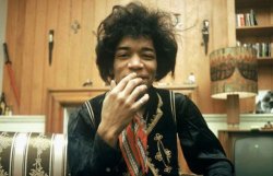 theimpossiblecool:  â€œIâ€™m the one that has to die when itâ€™s time for me to die, so let me live my life the way I want to.â€Jimi Hendrix. 