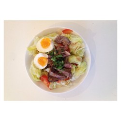 Mum-&ldquo; I&rsquo;m not buying groceries until you finish the food in the fridge make your food with what you can&rdquo; ok challenge accepted! Beef salad with Japanese sesame dressing and a soft boiled egg #instafood #healthy