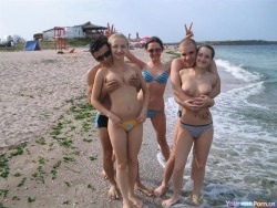 Amateurbeachspy:  Unpublished Candid Voyeur Hq Pics And Vids From Last Summer On