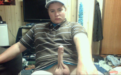 lokidude:  tumbleyoungman:  bigbeefydevils:  saved some juice  Whoop!  What a cutie !    Perfect boner to sit on !    His balls are huge !! 