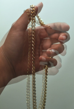 outfitmadestyle:  OM Curb Chain Necklace (available at Outfit Made) 