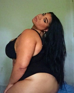 princessfailureee:  ashleighthelion:  Big G̶i̶r̶l̶ Femme Appreciation Day 💅🏾💅🏾💅🏾 They/ Them Pronouns. You’ve been blessed 😘  😍😍😍😍😍 FUCK IT UUUUUUP