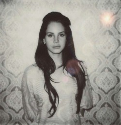 only-lana-del-rey:  Click here to see more pictures about Lana Del Rey   sad black &amp; white blog   