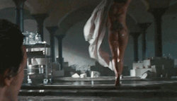 xfuukax:  Bless the person who made this scene into a gif!