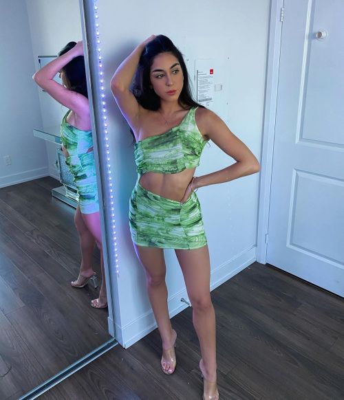 Tight green skirt