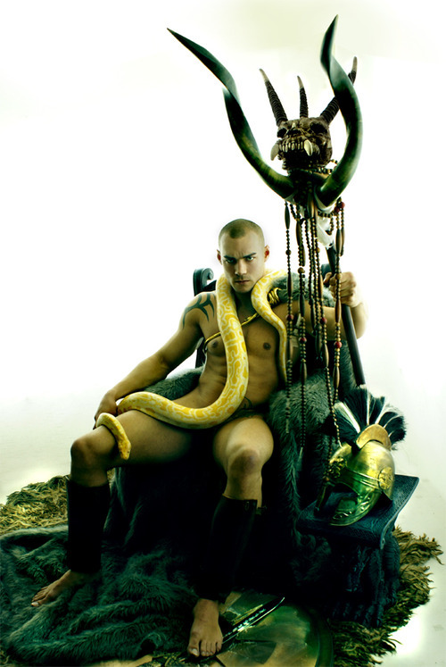 puddlejumper301:  Medieval king of the snakes, worship his cock… 