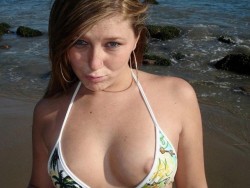 great-nipple-slip:Check out this awesome