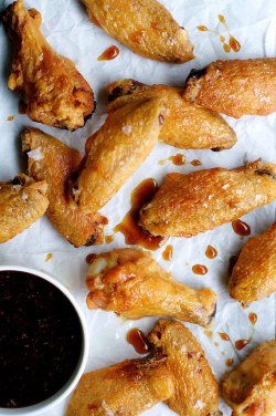 craving-nomz:  Truly Crispy Oven Baked Chicken Wings with Honey Garlic Sauce