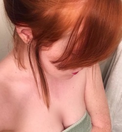 shy-redhead-housewife:  I think a hot bath might just fix everything 😊