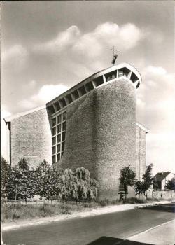 germanpostwarmodern:  Church “Zu den Heiligen Engeln” (1952-58) in Wesel, Germany, by Hans Schilling 
