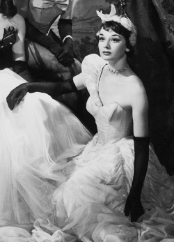 margotfonteyns:  Audrey Hepburn in Sauce Tartare at the Cambridge Theatre, 1949