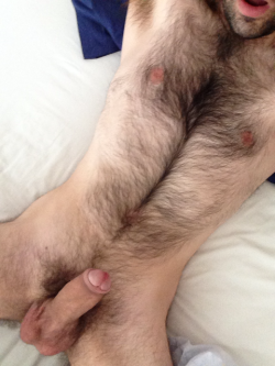 love-chest-hair:I guess this is my chest hair …. http://bit.ly/1NPuFKl