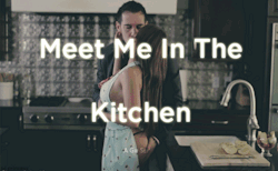 yourblowjobprincess:  Meet me in the Kitchen, big boy Thinking about the prospect of baking while completely naked inspired me to snap together a gif set for y’all! Enjoy bunnies. 
