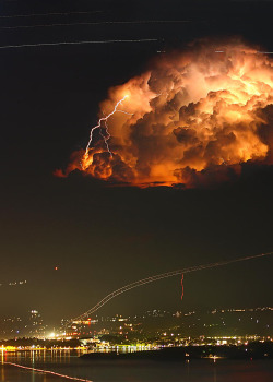 wnderlst:  Startrails and Lightning over Corfu, Greece    