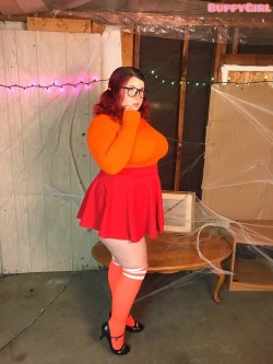 buppygirl:  buppygirl:  You wouldn’t ever take advantage of a lost and now visually impaired Velma, right??…     • VIP Snapchat •  Porn Archive • ManyVids • …Or maybe, you’re the monster who got her here. 👹💀🧟‍♀️👻👽🤖😈🧛🏼‍♂️
