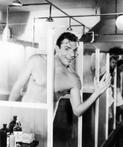 Buster Crabbe says “Good morning, everybody!”