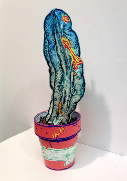frequencebariole:  Taylor McKimens - sculpture - painted paper cuts - cactus