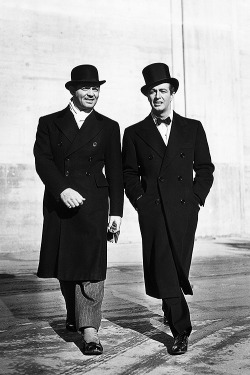 lifeofexcess:   Clark Gable and Robert Taylor, 1939  The pinnacle of menswear. 