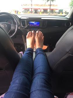 unintentionalfootlover: Just look at these soft feet… whoever worships them in person is a lucky soul.Thank you @sxxdrug for the lovely submission. One of my favorites I’ve received so far. 