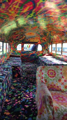 shake-downstreet:  Got to see the OG Furthur bus at Lockn. One of my favorite things in life. 