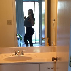 vspotblog:  Good Morning I’m finally at my PERFECT SIZE &amp; I’m happy I put in the dedication to achieve it this is my body with No Corset on &amp; STILL a #Hourglass #LoveMyCurves #cokebottle #vivacioushapewear #gettingwaisted #whatwaist