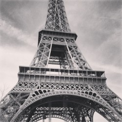 here’s more Eiffel Tower pictures. Because why the hell not? (at Tour Eiffel)