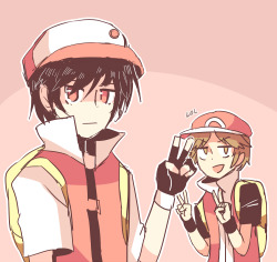 aki-lc:  Taking selfies with yourself, Red is always happy but he never knows how to express it 