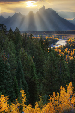 wonderous-world:  Teton Light by Dave McEllistrum 