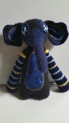 littleprinceprotea:  The Starry Skies Aluian has been released! Who will be the lucky dreamer to adopt this plush pachyderm?Click that cute little trunk to see more! 