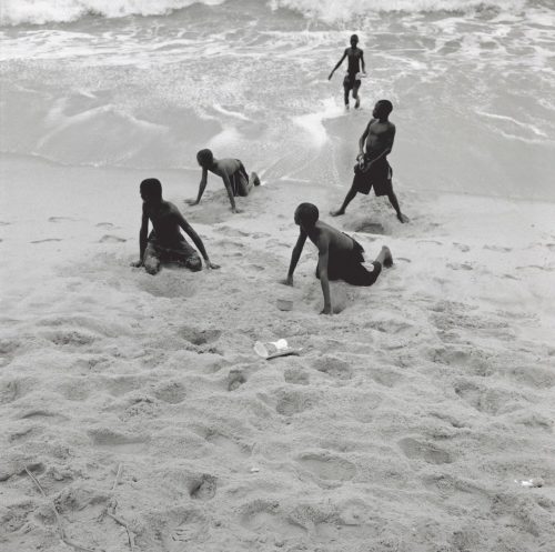 agelessphotography:  Untitled (Lagos, Nigeria) from the Lagos series, Akinbode Akinbiyi, 2004
