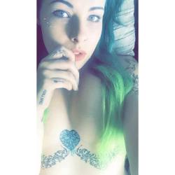 I&rsquo;ll be using premium as both for now! So if you miss me come get it ษ for life without deletion issues :) #snapchat #tattoos #americanapparel #babydoll #cam #dermals #deleted #greenombrehair #greenhair #model #maccosmetics #premium #peircings