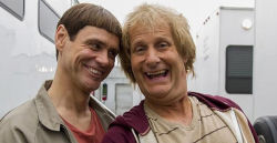 screenrant:  &lsquo;Dumb and Dumber To&rsquo; Early Reactions  Reactions to an early screening of ‘Dumb and Dumber To’ – starring Jim Carrey and Jeff Daniels – have been posted on Twitter. But are they good or bad?  http://bit.ly/1qk5LWv  
