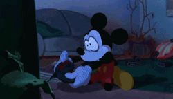 nolanthebiggestnerd:  kaiko-art:  mbt1991:  macromediaflash: runaway brain, 1995   The animation in this short was absolutely BRILLIANT!   This was animated in Japan.  Let that sink in..  The first mickey mouse anime