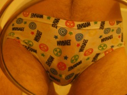 megapantsu:  Had a little accident in my new Marvel pants… they went more see through than I thought they would, oops! 