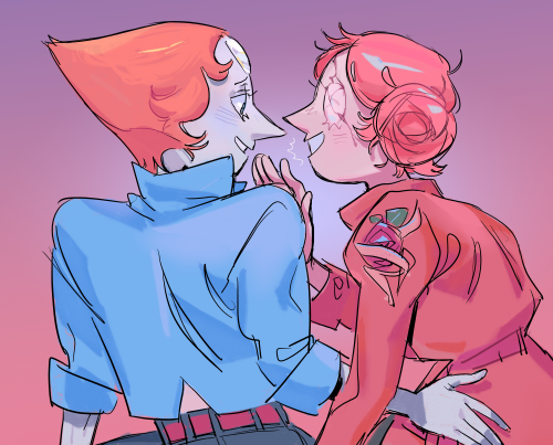 biggs-regretti:  Some pearls having a lovely conversation!