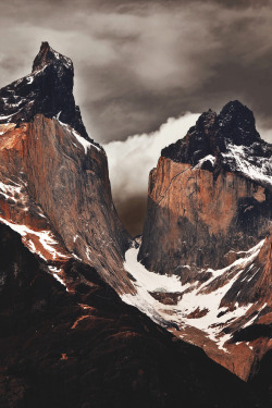 wnderlst:  Torres del Paine, Chile | Luis