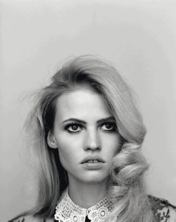 LARA STONE PHOTOGRAPHY BY ALASDAIR MCLELLAN STYLING BY JANE HOW PUBLISHED IN SELF SERVICE N°34 SPRING/SUMMER 2011