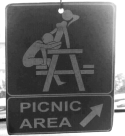 Mmmmm, greatest picnic area of All ;)
