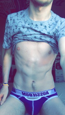 underlads: Go follow @donowhoreii. He’s super hot and has some great undies. Add him on snapchat too - mrdonowho.  The hottest guys in their underwear at UnderLads with over 25,000 followers!  Feel free to buy me pretty undies or anything else: UnderLads’