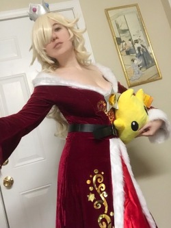usatame: Eeeeee! Immediately when I saw this dress I just knew I had to use it for Rosalina! Hoping to shoot it as content for Cosplay Deviants this year~   HYPE!   Now back to my programmed freak out right before a con, AWA IS SO SOON AHHHH!  O oO &lt;3