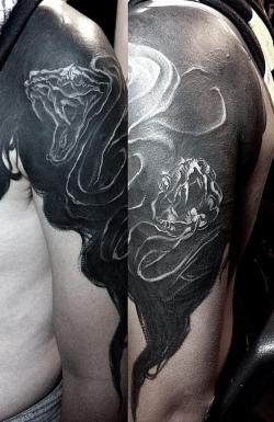 Tattrx:  White Ink Snake By Karasu “Bloodcat” Cheng   Taipei, Taiwan   Facebook.com/Pages/紅貓體啄-Bloodcat-Tattoo/234339150038183 