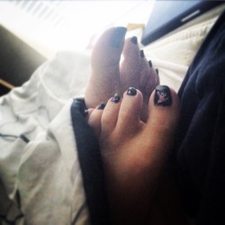 woomico:  Lol sleepy New Years toes. Gonna party hard! How are you spending NYE? It’s also @rawrf00tage and my anniversary! Some fun pics and videos are sure to cum :) #feet #fetish #toes #newyear 