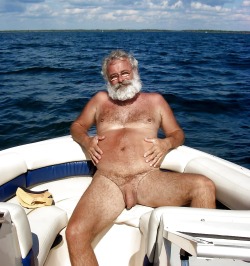 einheri:  robrobbyrob50:  …when your Uncle takes you for a boat ride to the middle of the lake, just so you both can get naked together…  More hot daddies on http://einheri.tumblr.com 