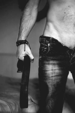 jadednurse:  mistressvaliant:  salty-jellyfish:  mistressvaliant:  Holy jeans! Not as nice as yours @salty-jellyfish …  MV 💋💋   You flatter me so, @mistressvaliant. You swell my ego, along with other parts.  You’re welcome sweet, sexy jeans