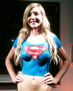 nerdybodypaint:  Supergirl body paint!